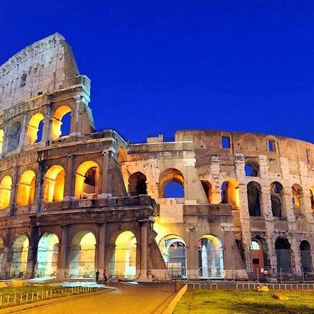 Colosseo Boutique Apartment Рим Экстерьер фото
