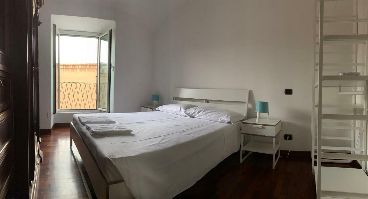 Colosseo Boutique Apartment Рим Экстерьер фото